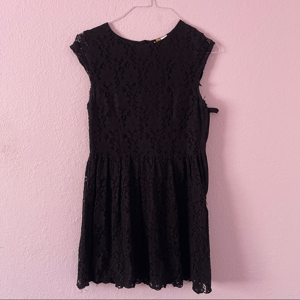 Black lace dress